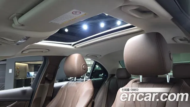 Mercedes-Benz E-Class 2018 — фото 17