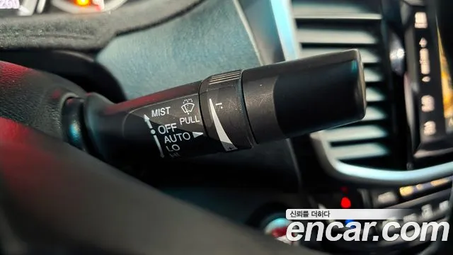 Honda Accord 2017 — фото 17