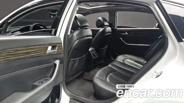 Hyundai Sonata 2015 — фото 12