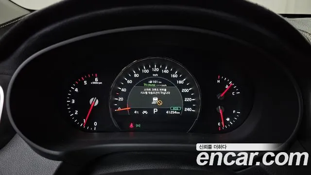 Kia Sorento 2018 — фото 8