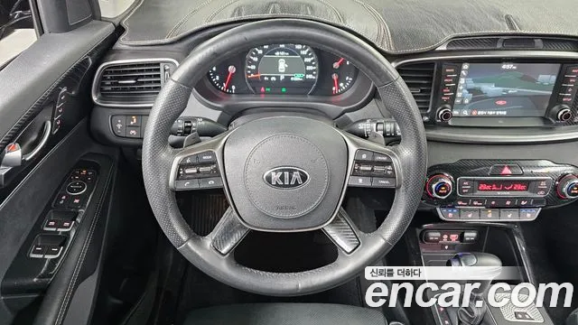 Kia Sorento 2018 — фото 13