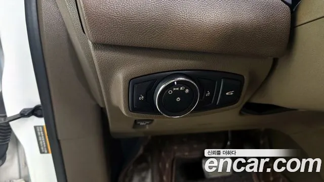 Lincoln MKC 2018 — фото 13