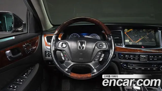Hyundai Equus 2015 — фото 13