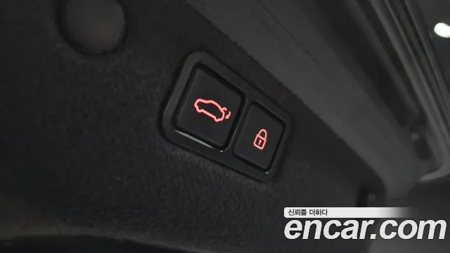 Hyundai Equus 2015 — фото 20