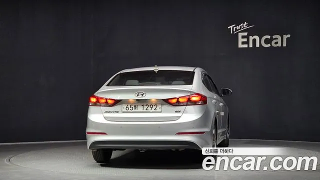 Hyundai AVANTE 2016 — фото 4