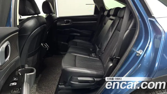 Kia Sorento 2021 — фото 12
