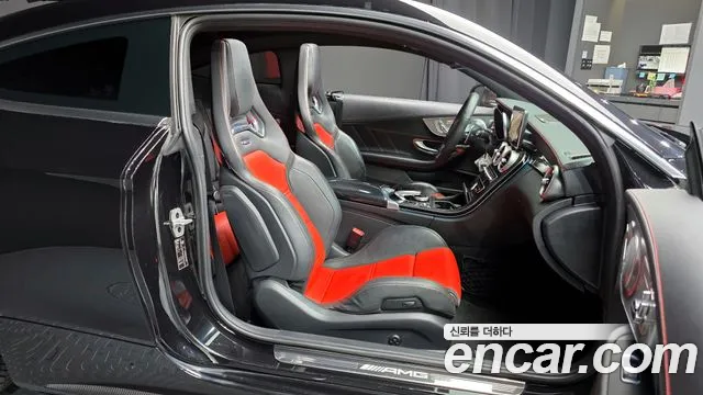 Mercedes-Benz C-Class 2017 — фото 12