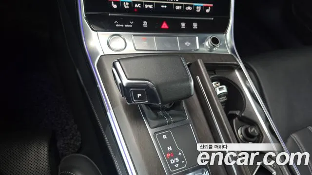 Audi A7 2020 — фото 9