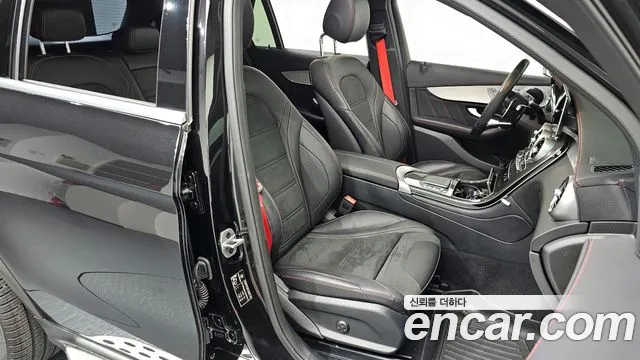 Mercedes-Benz GLC-Class 2022 — фото 10