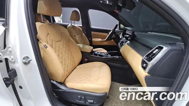 Kia Sorento 2022 — фото 11