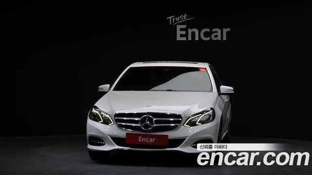 Mercedes-Benz E-Class 2016 — фото 3