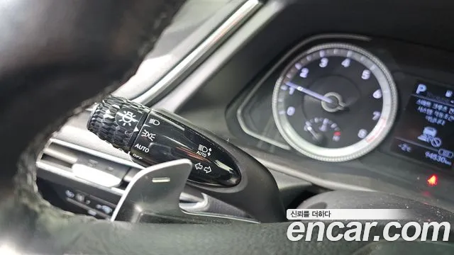 Hyundai Sonata 2021 — фото 17