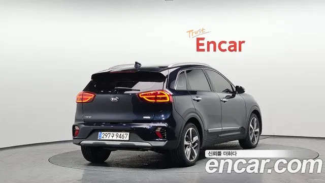 Kia Niro 2021 — фото 2