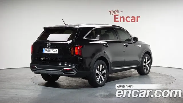 Kia Sorento 2021 — фото 1