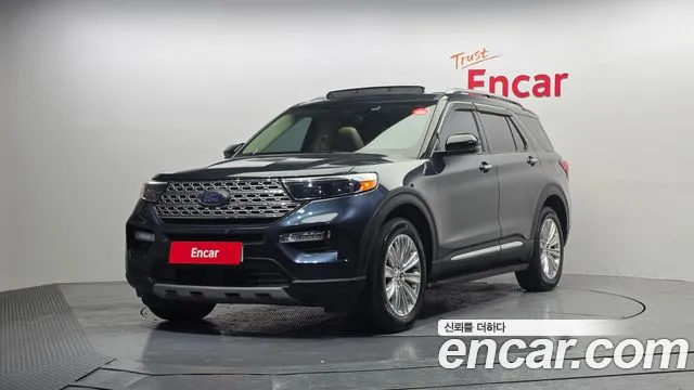 Ford Explorer 2022 — фото 3