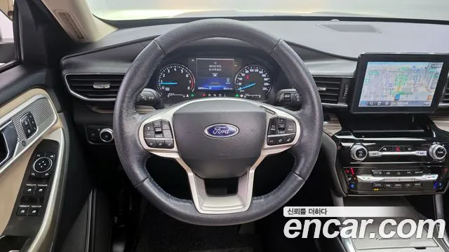Ford Explorer 2022 — фото 13