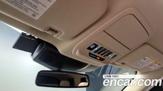 Ford Explorer 2022 — фото 18