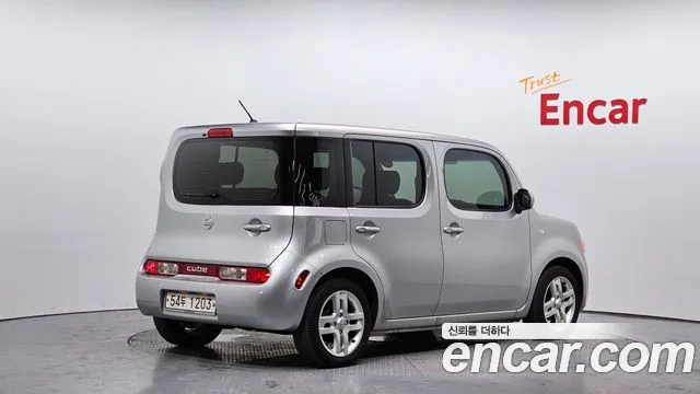 Nissan Cube 2011 — фото 2