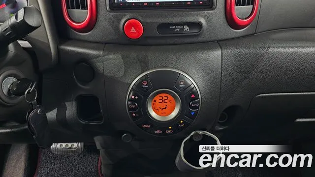 Nissan Cube 2011 — фото 15