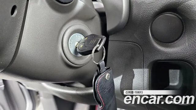 Nissan Cube 2011 — фото 18