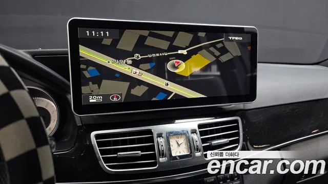 Mercedes-Benz E-Class 2014 — фото 14