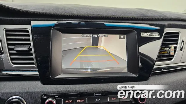 Kia Niro 2018 — фото 14
