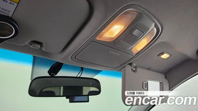 Kia Niro 2018 — фото 18