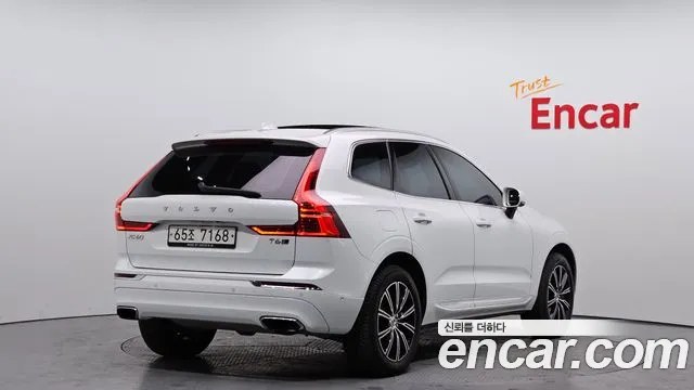 Volvo XC60 2018 — фото 2