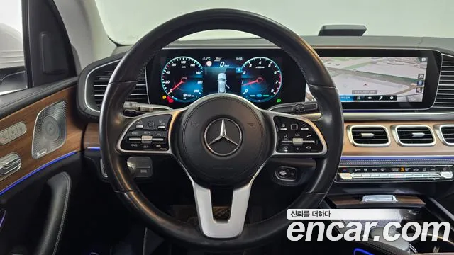 Mercedes-Benz GLE-Class 2021 — фото 13