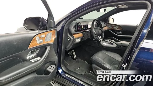 Mercedes-Benz GLE-Class 2021 — фото 10
