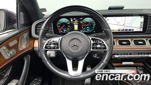 Mercedes-Benz GLE-Class 2021 — фото 13
