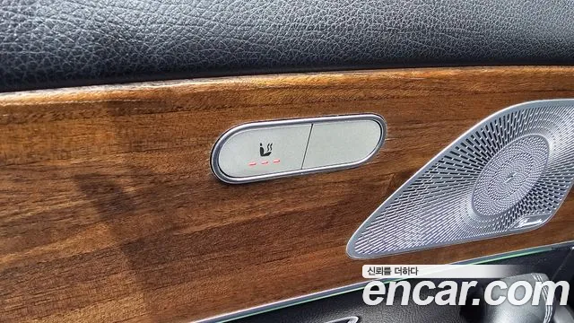 Mercedes-Benz GLE-Class 2021 — фото 17