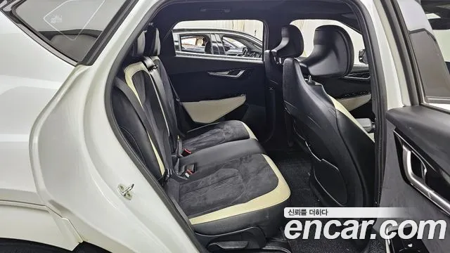 Kia EV6 2022 — фото 12