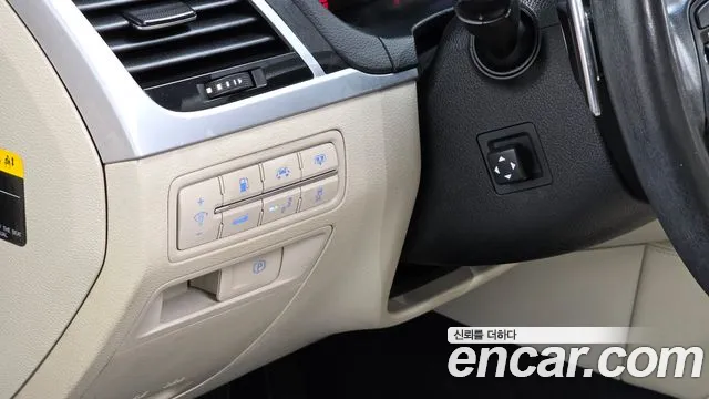 Hyundai Genesis 2015 — фото 16