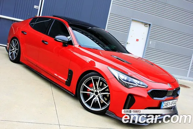Kia Stinger 2018 — фото 11