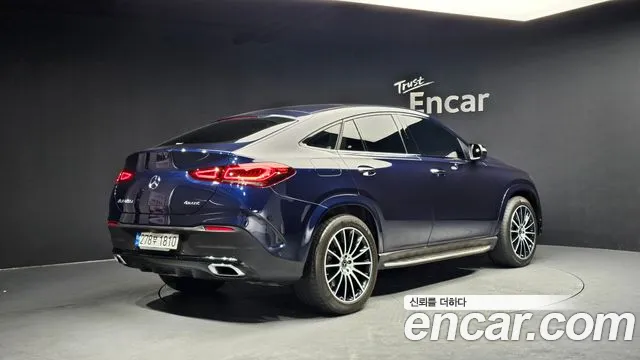 Mercedes-Benz GLE-Class 2022 — фото 2