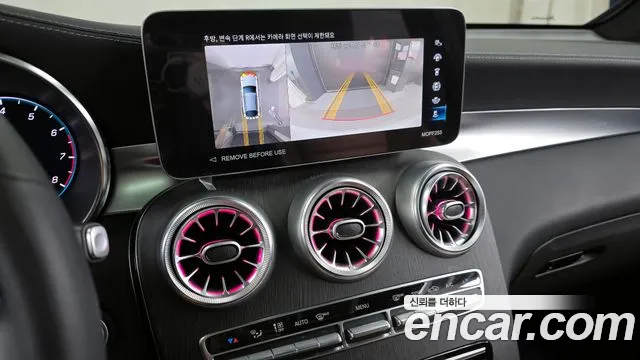 Mercedes-Benz GLC-Class 2023 — фото 15