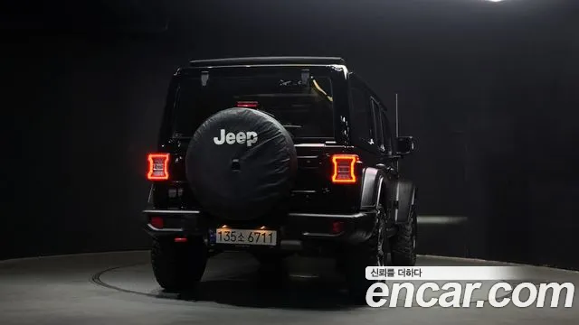 Jeep Wrangler 2022 — фото 4