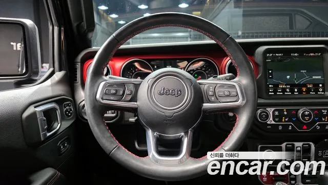 Jeep Wrangler 2022 — фото 13