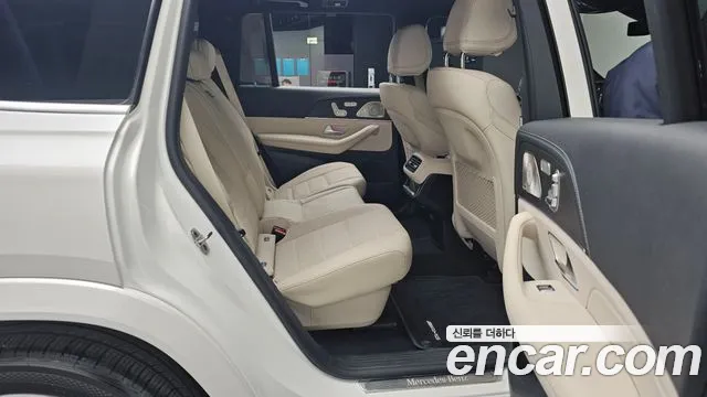 Mercedes-Benz GLS-Class 2022 — фото 12