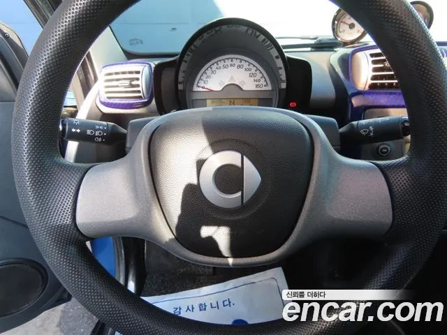 Smart Fortwo 2011 — фото 10
