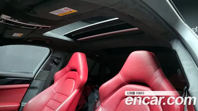 Porsche Panamera 2018 — фото 19