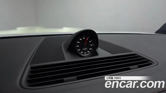Porsche Panamera 2018 — фото 13