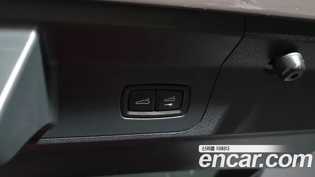 Porsche Panamera 2018 — фото 19