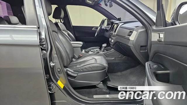 KG_Mobility_Ssangyong Rexton 2019 — фото 11