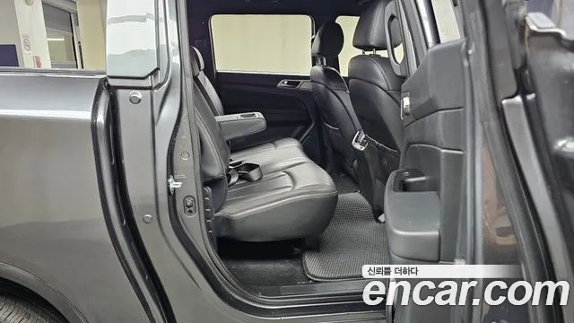 KG_Mobility_Ssangyong Rexton 2019 — фото 12