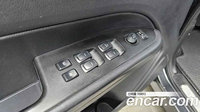 KG_Mobility_Ssangyong Rexton 2019 — фото 14