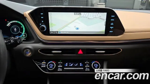 Hyundai Sonata 2023 — фото 19