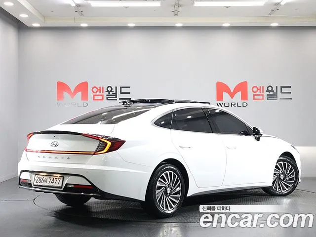 Hyundai Sonata 2021 — фото 3