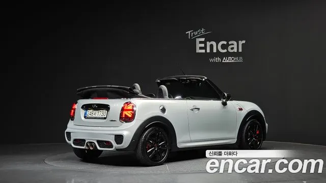 Mini Cooper Convertible 2021 — фото 2